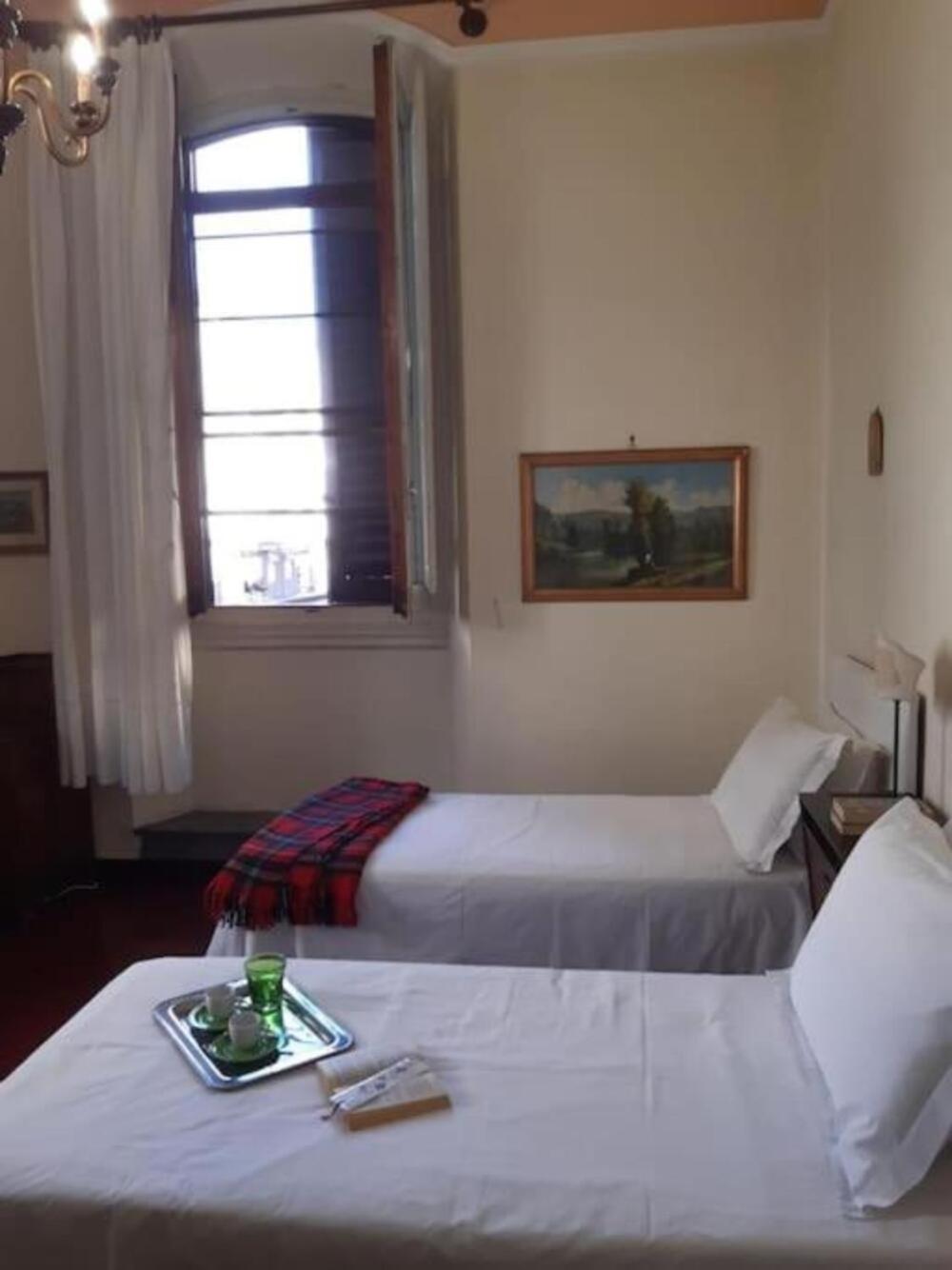 Antiques Lover's Flat, Apartment Florenz